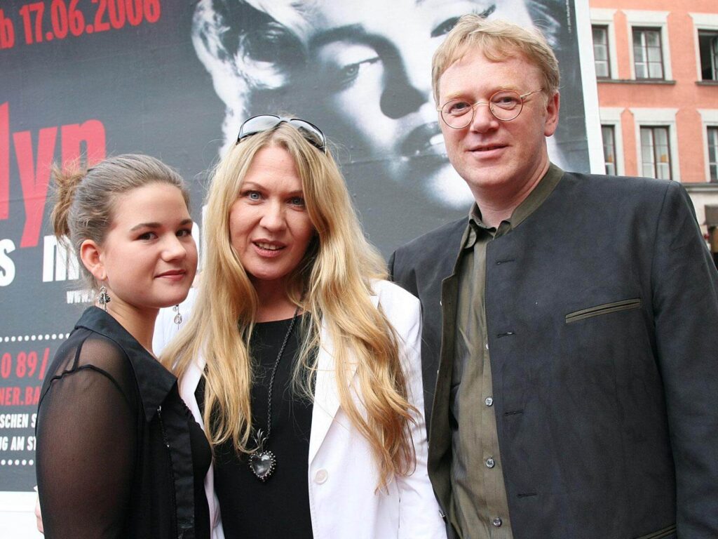 Charis Maria Werding: Alles, was Sie über ihr Leben, ihren Hintergrund und das wachsende Interesse wissen sollten